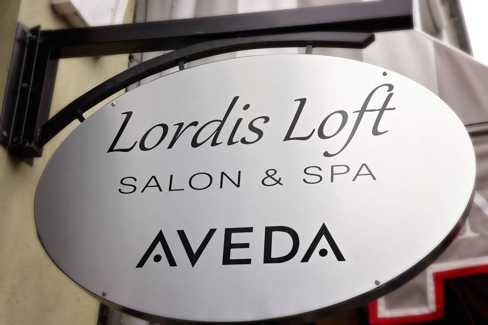 Lordis Loft Salon & Spa sign