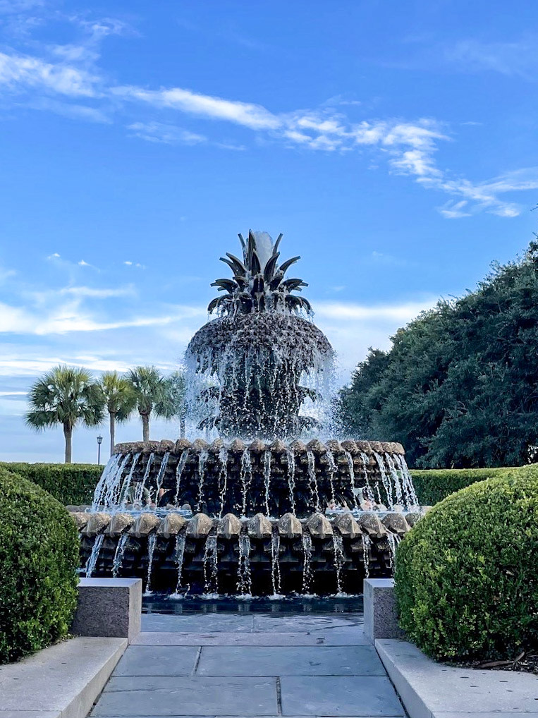 pineapple fountain